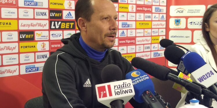 Mielec: Nie tak planowaliśmy zagrać u siebie…