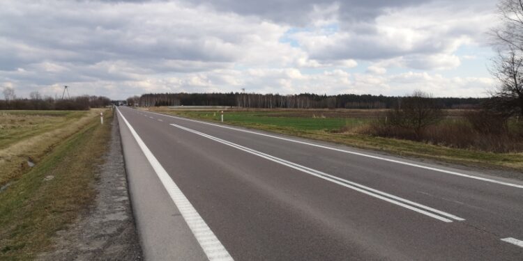 Nowa Dęba. W Jadachach przy DK9 będzie chodnik