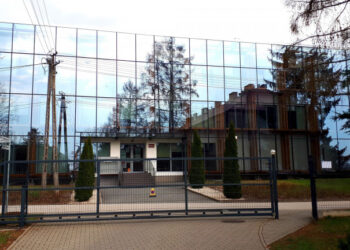 Świętokrzyskie: W Regionalnym Centrum Naukowo-Technologicznym w Podzamczu koło Kielc rozpoczęto badanie próbek pod kątem obecności koronawirusa.