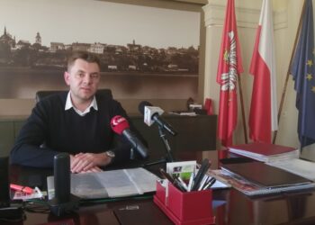 Sandomierz: Zamknięto szkoły, placówki oświatowe i kulturalne oraz obiekty turystyczne.