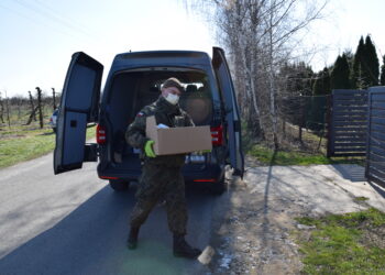 Sandomierz: 'Zawsze gotowi, zawsze blisko’ – sandomierscy terytorialsi służą mieszkańcom w czasie epidemii.