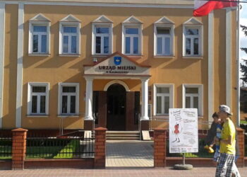 Kolbuszowa: Magistrat funkcjonuje.