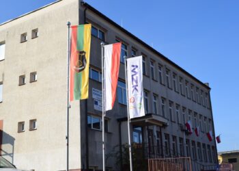 Stalowa Wola: MZK ograniczył przyjmowanie interesantów i kursowanie autobusów