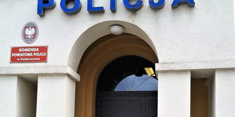 Kolbuszowa: Policja ogranicza wizyty