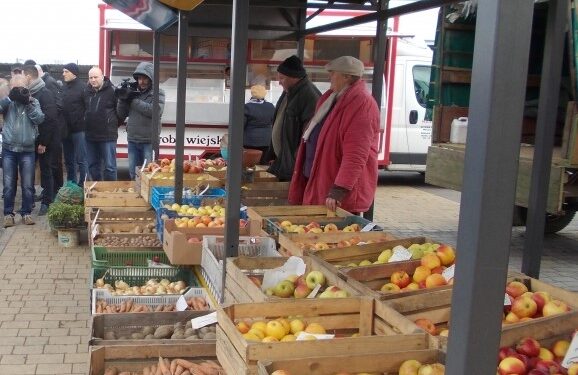 Tarnobrzeg. Miejskie targowisko zamknięte od soboty, 14 marca.