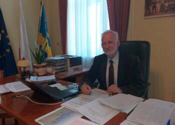 Czy targowisko przy ulicy Kwiatkowskiego będzie otwarte? Rozmowa z prezydentem Tarnobrzega, Dariuszem Bożkiem.