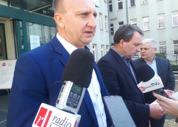 ’- Nie zgadzamy się na ewentualne plany przekształcenia sandomierskiego szpitala w jednoimienny szpital zakaźny – mówi Radiu Leliwa starosta powiatu sandomierskiego Marcin Piwnik.