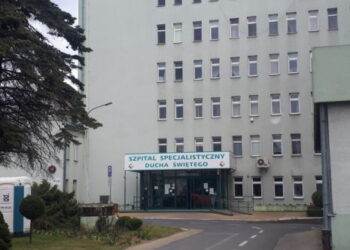 Sandomierz: Zarząd powiatu nie zgadza się na ewentualne przekształcenie szpitala w Sandomierzu w jednoimienny szpital zakaźny.