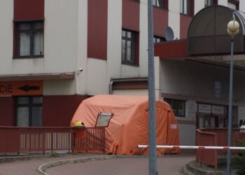 Tarnobrzeg. Wnikliwsza segregacja pacjentów.