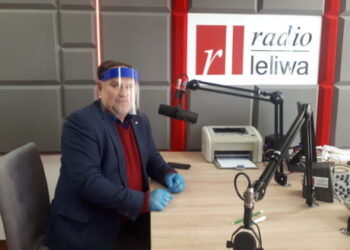 Ponad 7,5  mln zł otrzymał powiat sandomierski od rządu z Funduszu Dróg Samorządowych. O szczegółach mówi poseł Marek Kwitek.