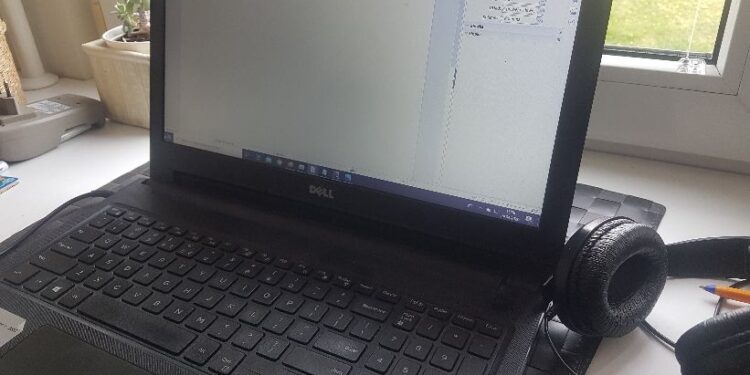 Tarnobrzeg. 141 uczniów otrzyma tablet od miasta na czas zdalnego nauczania.