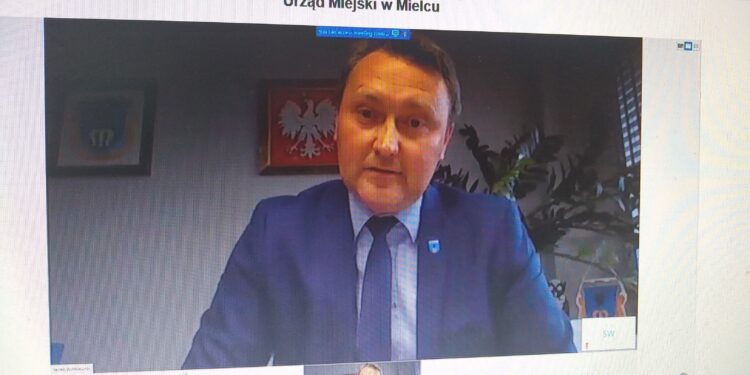 Mielec: Jakie stawki opłat za śmieci?