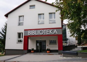 Staszów. Biblioteka z tytułem Najlepszej Biblioteki roku 2019