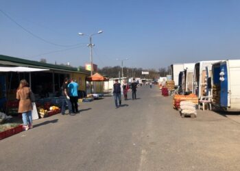 Sandomierz: Dodatkowe obostrzenia na miejskim targowisku.
