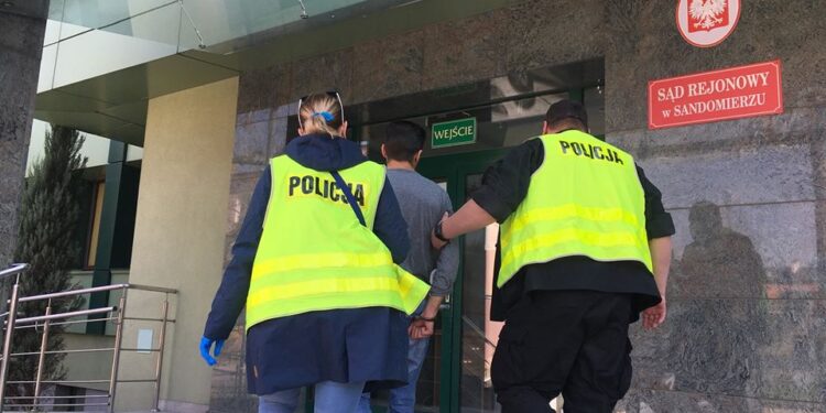 Sandomierz: Trzy miesiące aresztu za kradzież z włamaniem.