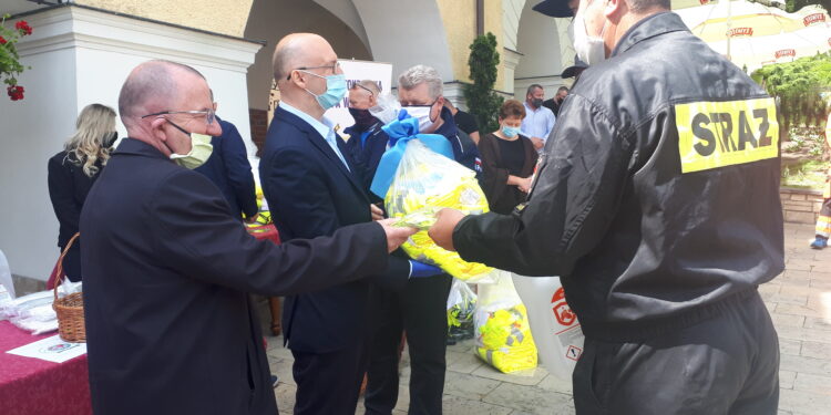 Sandomierz: „Bezpieczne świętokrzyskie plus” – wsparcie dla sandomierskich organizacji i stowarzyszeń.