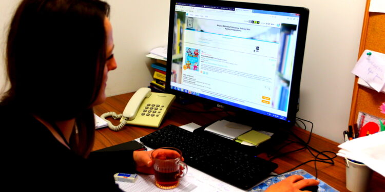 Stalowa Wola: Zarezerwuj książkę w MBP przez katalog online