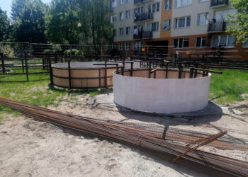 Stalowa Wola: Budowane Podwórko dla Pława nabiera kształtów