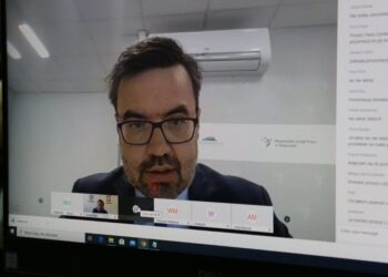 Region:  Pierwsze liczby i statystyki