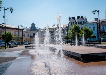 Mielec: Narodziny samorządności