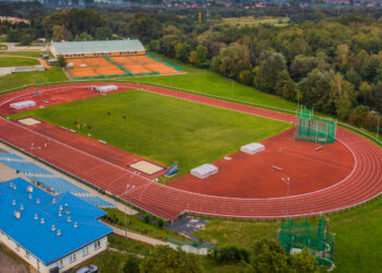 Stalowa Wola: MOSIR i Miejski Klub Tenisowy częściowo udostępniły obiekty