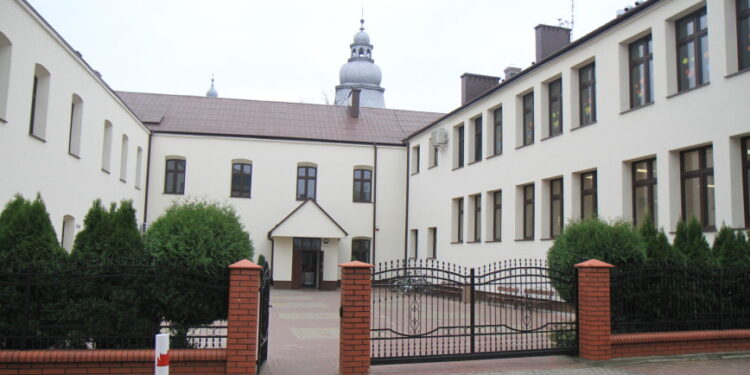 Mielec: Powroty do szkół