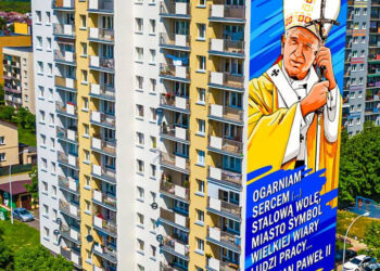 Stalowa Wola: Na Alejach Jana Pawła II powstanie mural Świętego