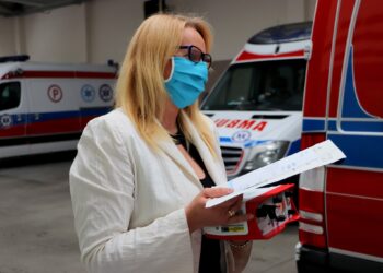 Mielec:   Dar od  Wadowic Górnych  dla mieleckiego pogotowia