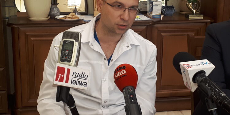 O planach rozwoju sandomierskiej urologii mówi doktor nauk medycznych Piotr Satławski.