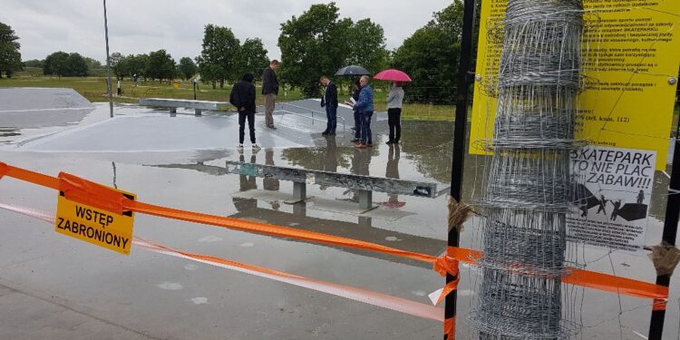 Tarnobrzeg. Skatepark znowu do poprawki.