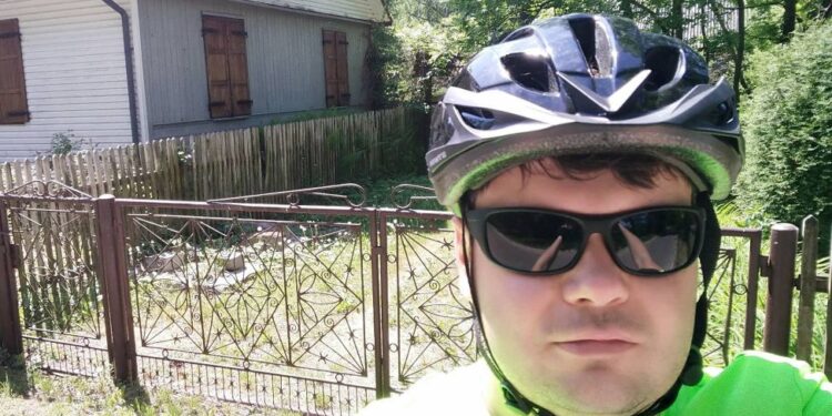 Tarnobrzeg. Mieszkaniec miasta udaremnił jazdę pijanemu kierowcy.