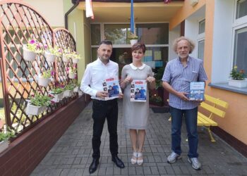 Gorzyce. Nowy samochód i garaż dla OSP Sokolniki