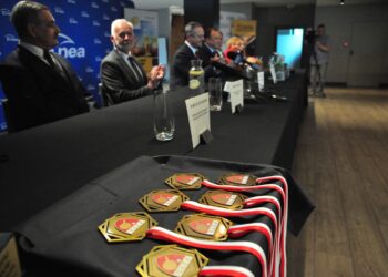 Tarnobrzeg: Mistrzynie Polski z medalami i pucharem