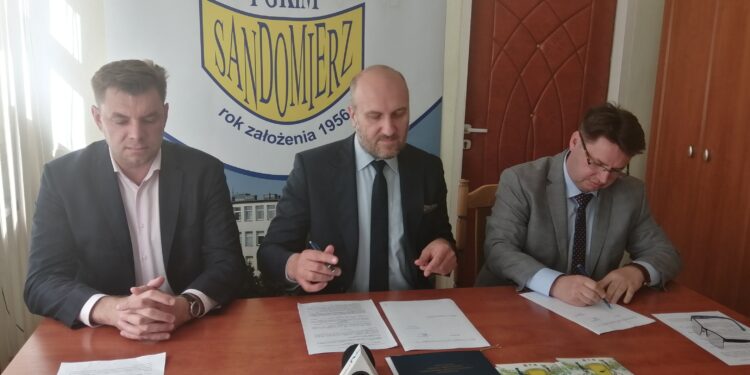 Sandomierz: Segregujemy i promujemy.
