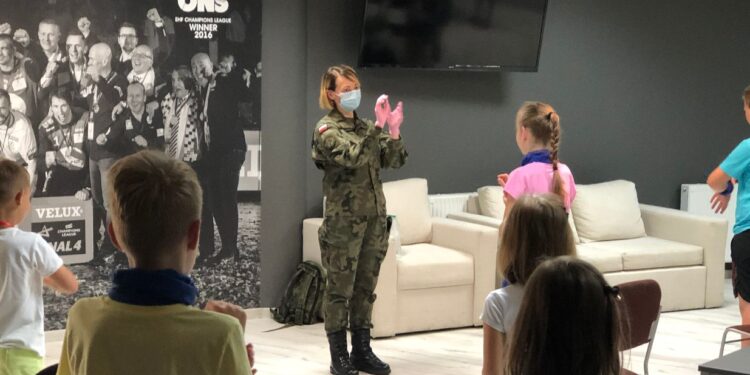 Świętokrzyskie: WOT szkoli uczestników i wychowawców kolonii.