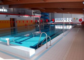 Nowa Dęba. Przygotowania do otwarcia basenu