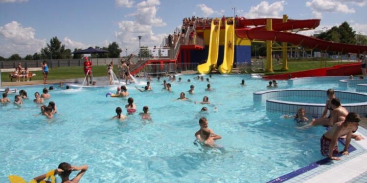 Mielec: Chcemy ułatwić wejście na basen