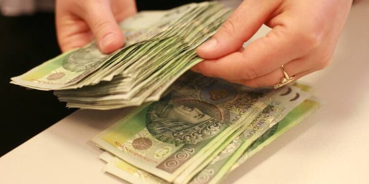 Mielec:  Wpływają wnioski od przedsiębiorców