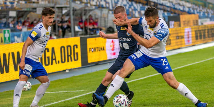 Mielec:  Kolejne punkty dla Biało-Niebieskich