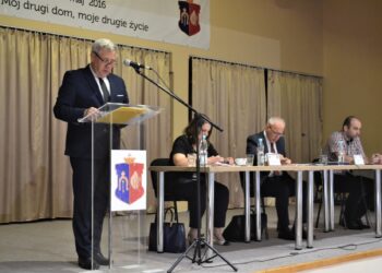 Rudnik nad Sanem: Burmistrz z jednogłośnym absolutorium i wotum zaufania