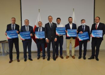 Powiat stalowowolski: 14 milionów z Funduszu Inwestycji Samorządowych.