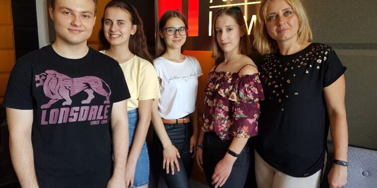 Tarnobrzeg. Uczniowie „Prymasówki” dokształcili się w czasie pandemii.