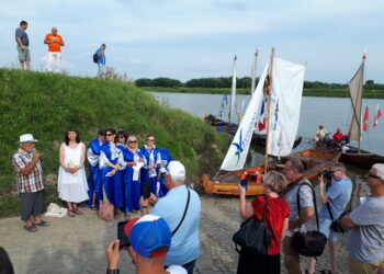 Sandomierz: Szanty, łodzie, wodniacy i żeglarskie opowieści – „Dookoła Wody Festiwal”.