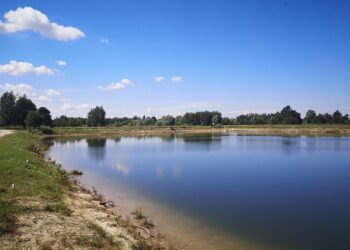 Gorzyce. Na stawach w Dębinie będą ułatwienia dla niepełnosprawnych wędkarzy
