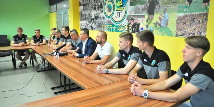 Tarnobrzeg: Trzecioligowa Siarka niemal gotowa na granie.