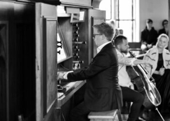 Tarnobrzeg. Wiolonczela i organy.