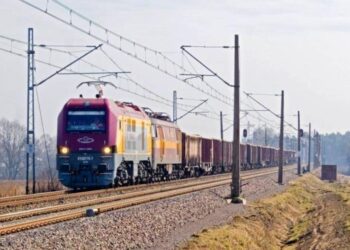 Region: Elektrycznym pociągiem z Rzeszowa do Warszawy i Lublina