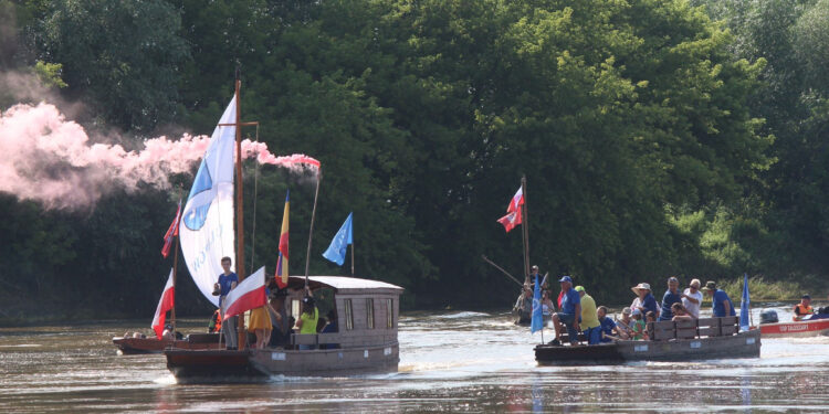 Ulanów: Flisacy obchodzili Dni Flisactwa