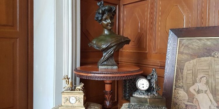 Tarnobrzeg. Kolejne cenne przedmioty w muzeum.