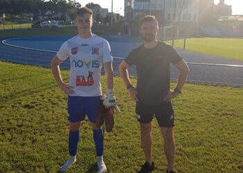 Sandomierz, Ostrowiec Św.: Dziś mecz półfinałowy.